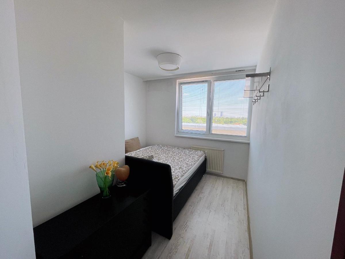 Schone Wohnung Mit Dachterrasse Wien Exteriör bild